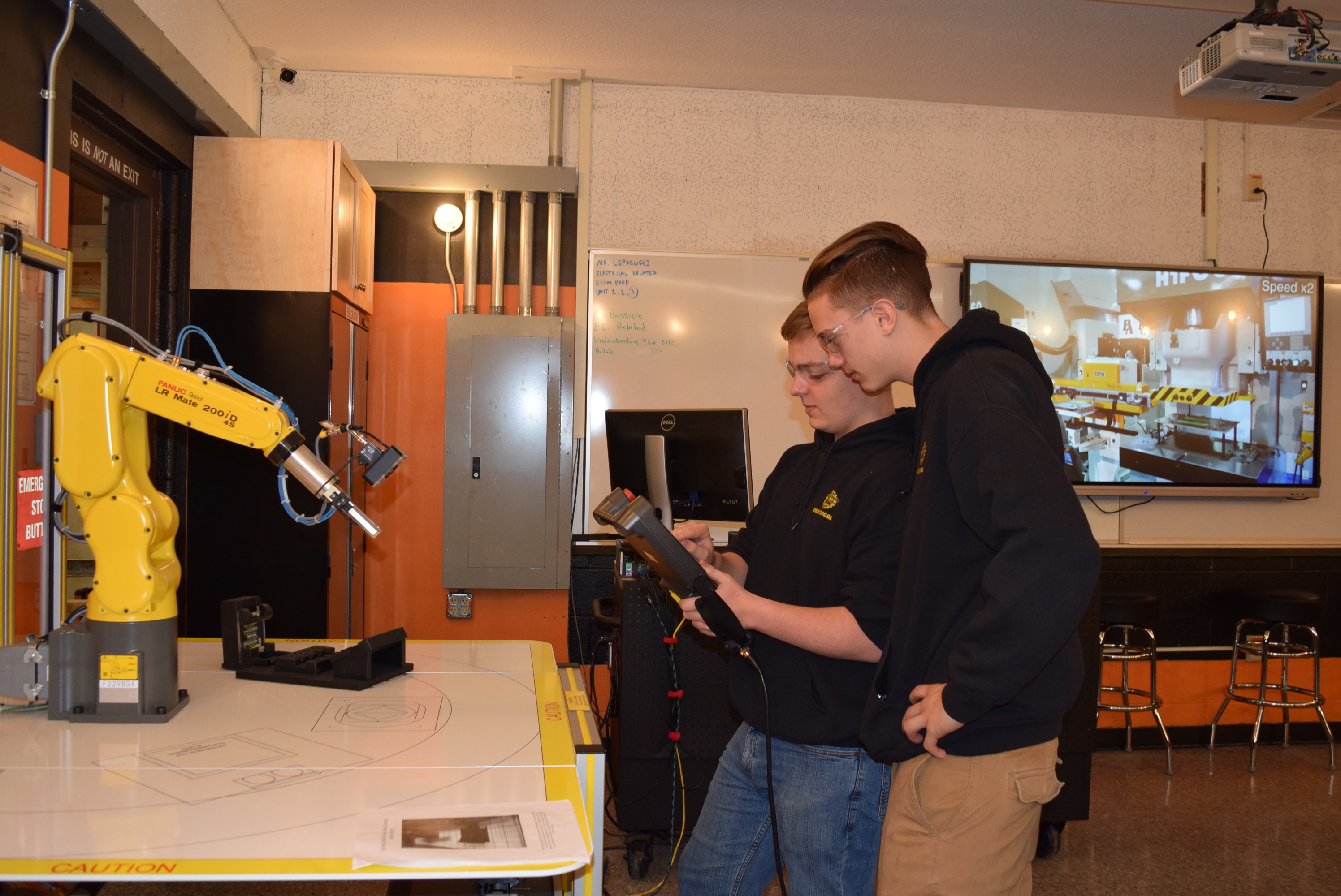 new ARM lab at Monty Tech